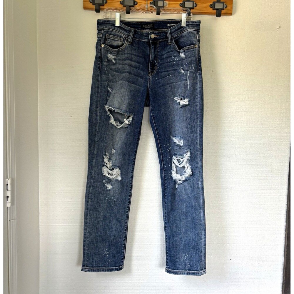 Judy Blue Boyfriend Distressed Medium Wash Mid Rise Stretch Denim Jeans 5-Pocket